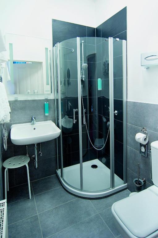 Weinhotel St. Stephanus زلتنغن راختخ الغرفة الصورة